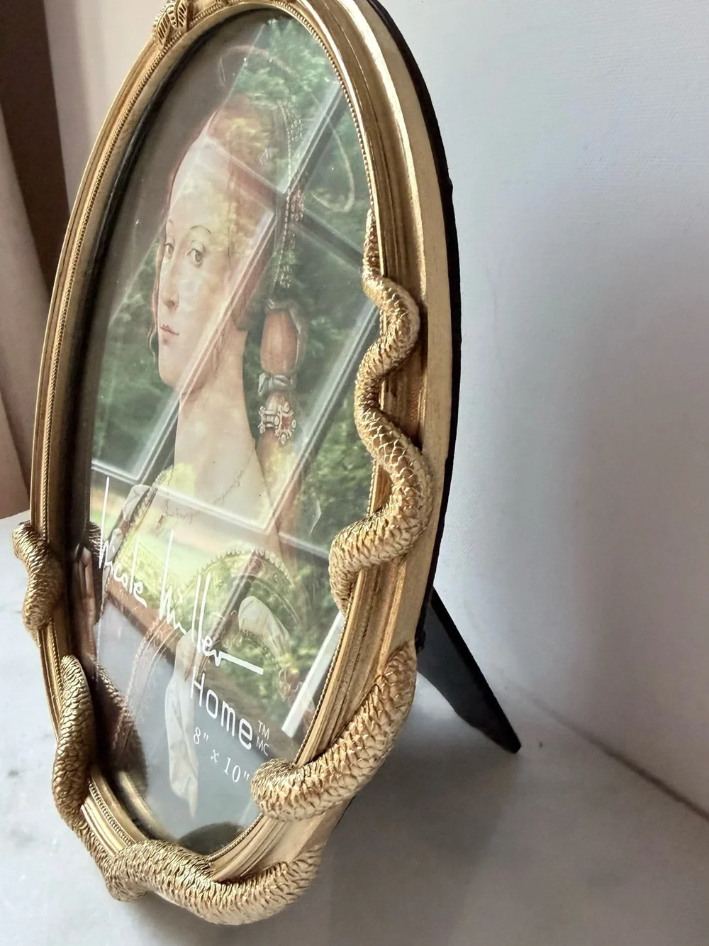 Nicole Miller decorative oval